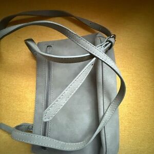 Universal Thread Beige Suede-Look Shoulder Bag